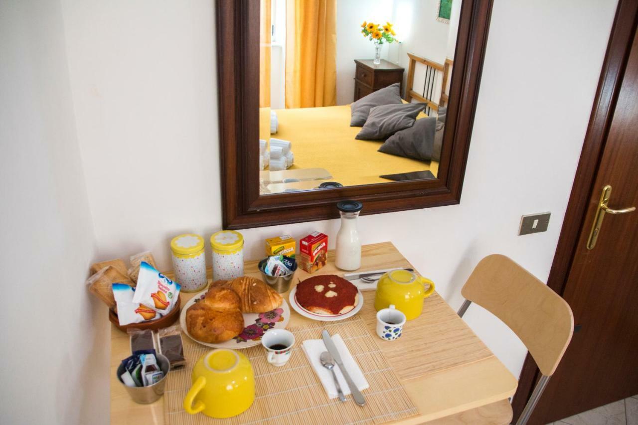 B&B Carbonara Napoli Eksteriør bilde