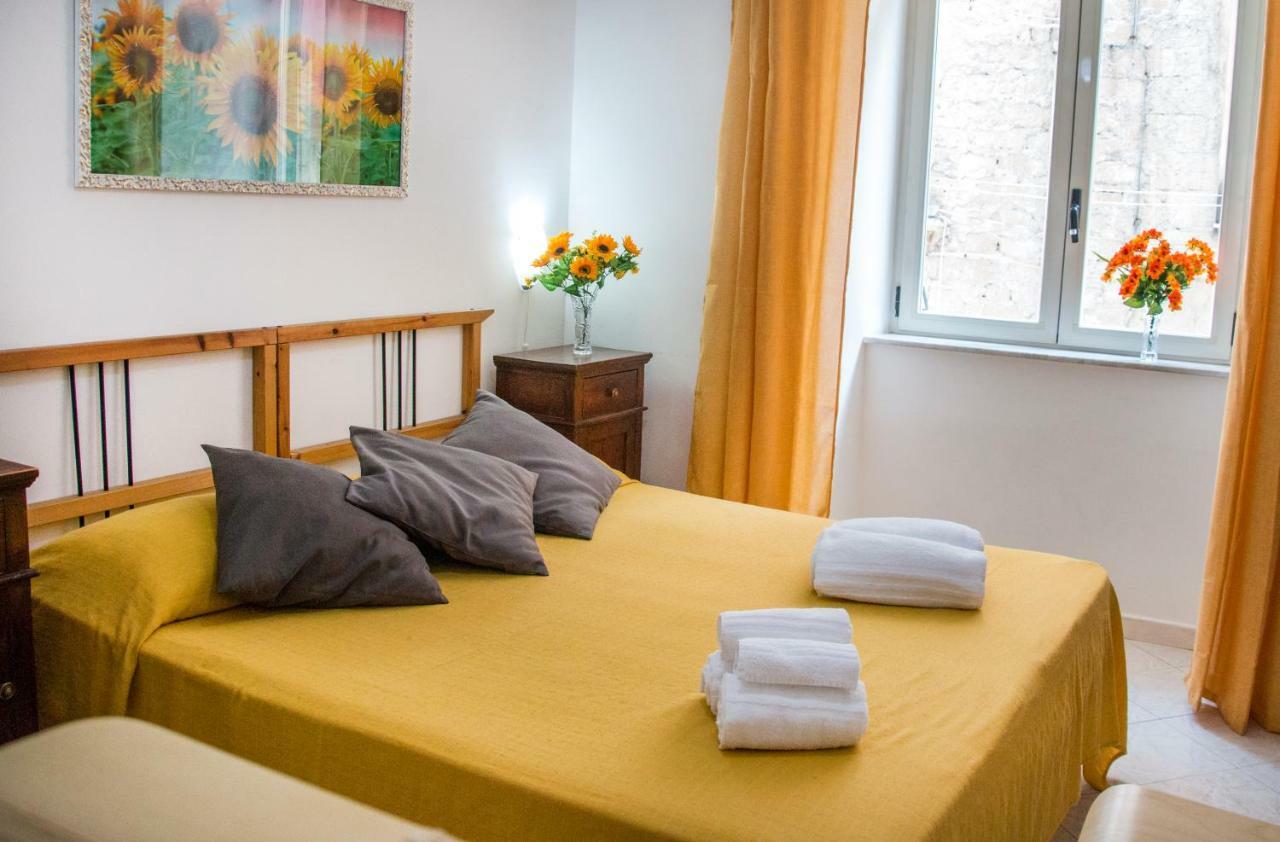 B&B Carbonara Napoli Eksteriør bilde
